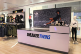Utforsk Sneaker Twins: A Sneakerhead's Paradise